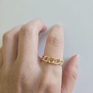 Gold Tone chain link ring NEW Size 7.5